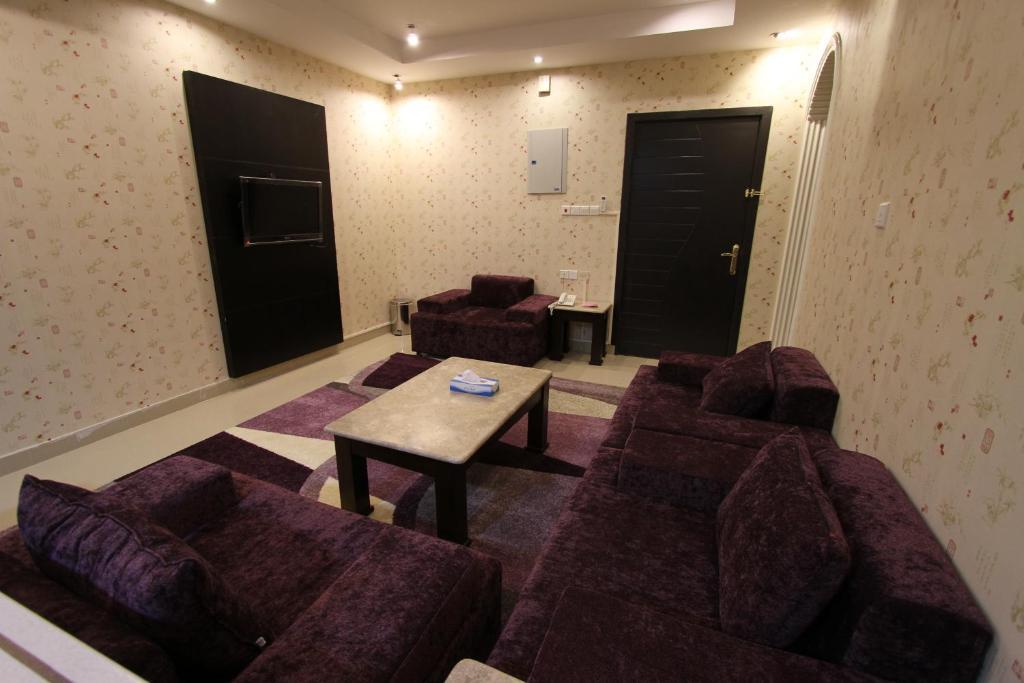Manazel Al Hamra Apartment 2 บูเรดาห์ ภายนอก รูปภาพ